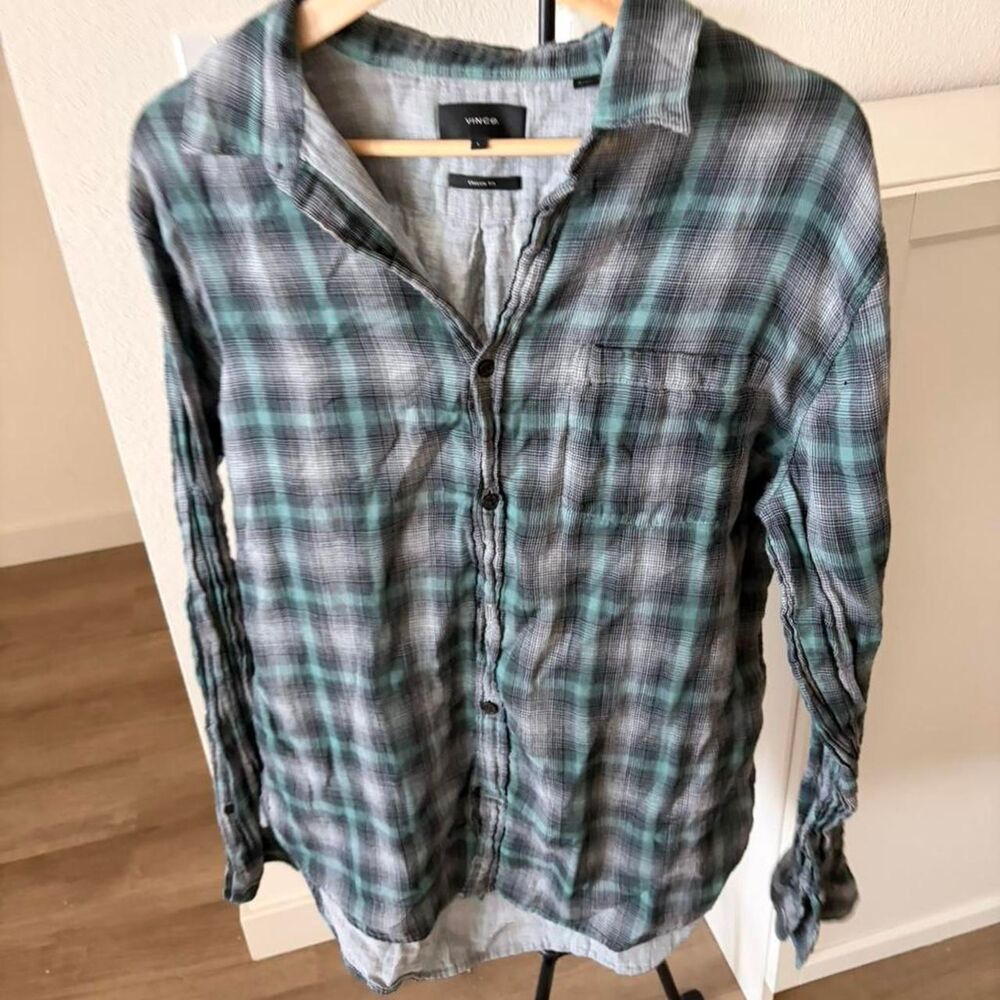 Vince Classic Fit Plaid Flannel Button Down Shirt - Men’s Large